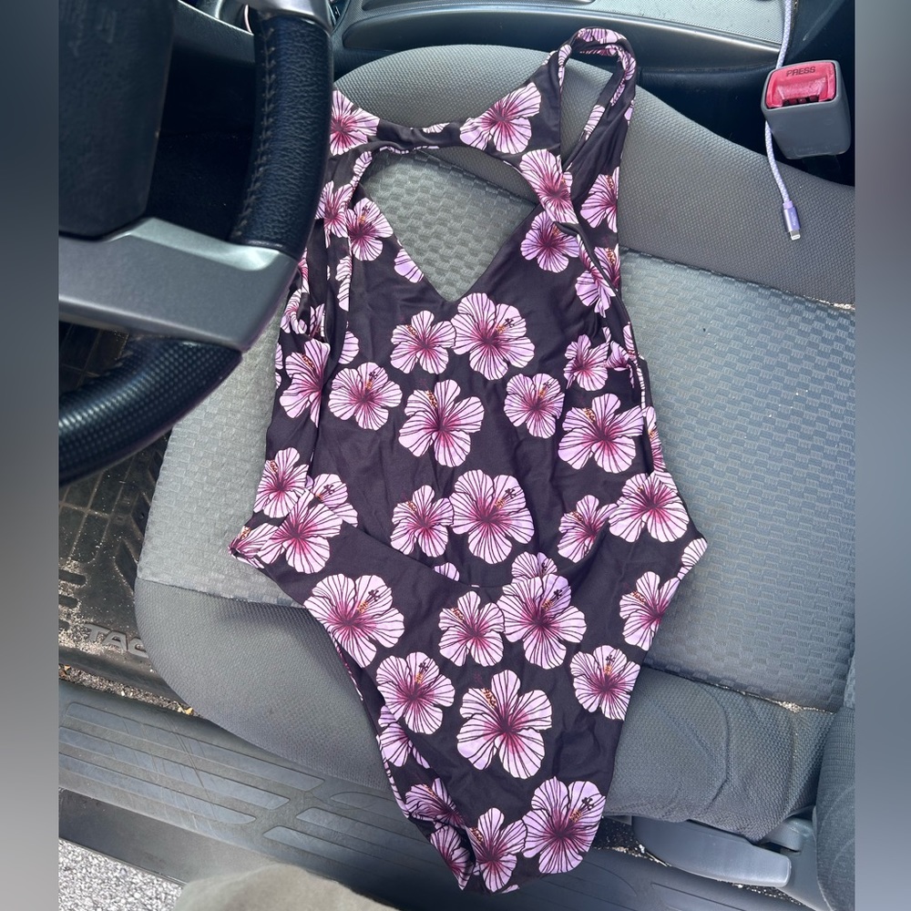 Benoa Sophia One Piece
